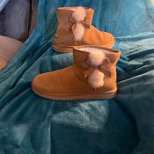 Ugg koolaburra  Suede Boots with Pom Poms
